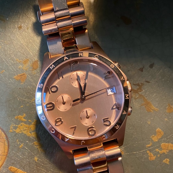 MARC by Marc Jacobs Watch - Picture 2 of 6